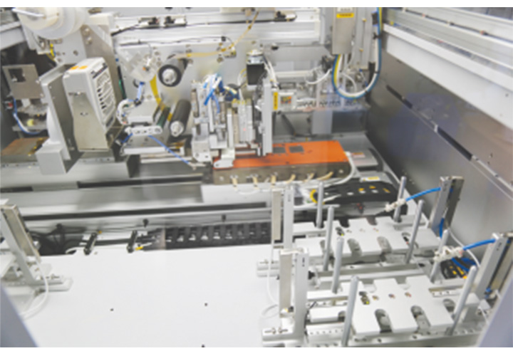 QFN框架后貼膜設備 QFN框架后貼膜設備