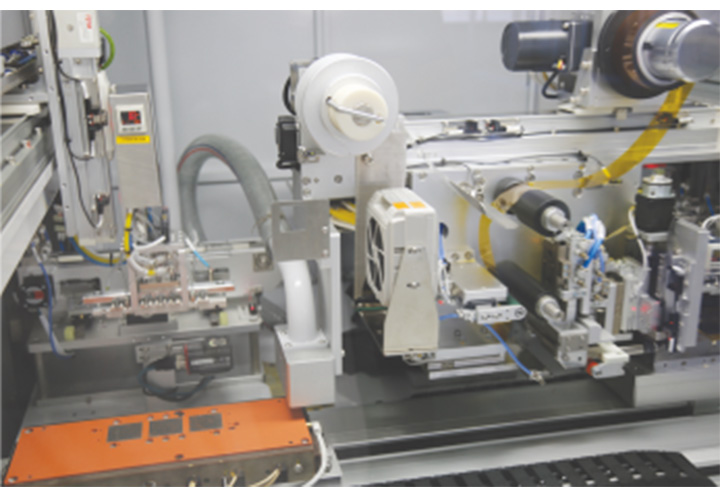 QFN框架后貼膜設備 QFN框架后貼膜設備